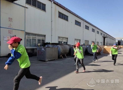 筑牢安全防線 明源木業(yè)全員消防應(yīng)急演練培訓(xùn)活動(dòng)圓滿落幕